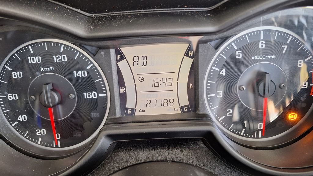 Yamaha XMAX Cinza