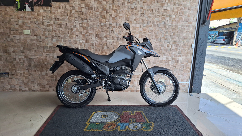 Honda XRE 190  Cinza