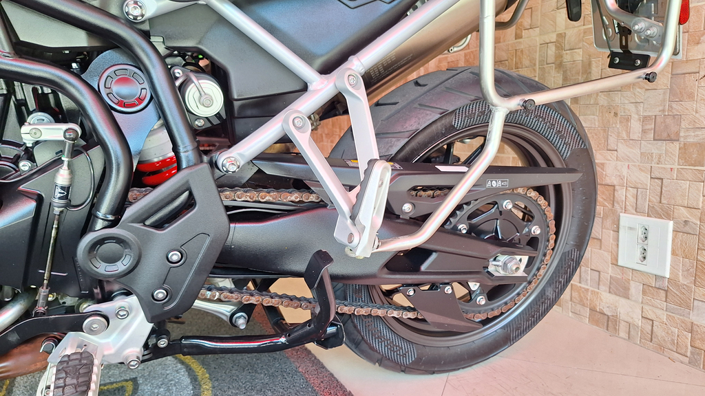 Triumph TIGER Branco