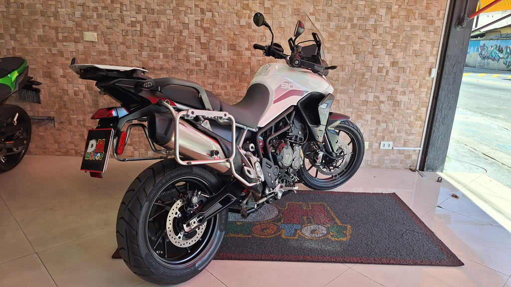 Triumph TIGER Branco