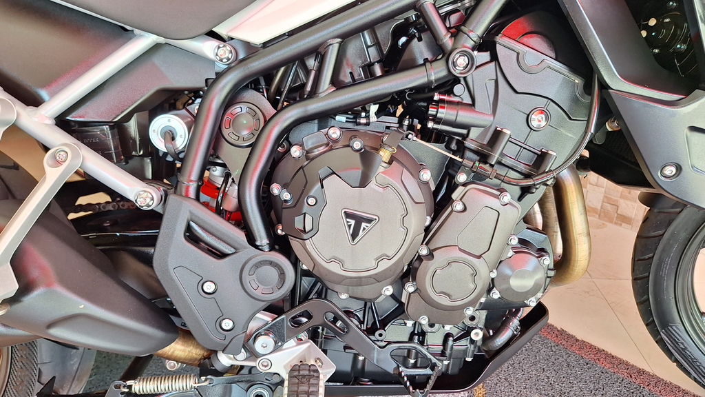 Triumph TIGER Branco