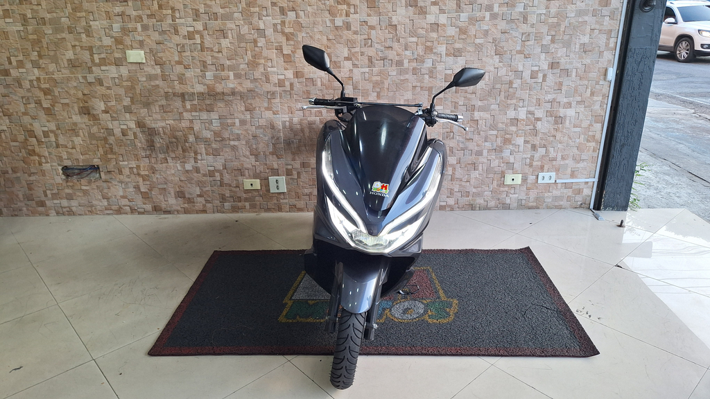 Honda PCX Cinza
