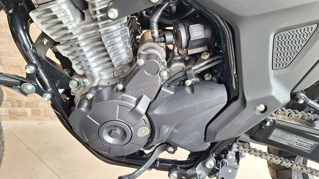 Honda SAHARA 300 Bege