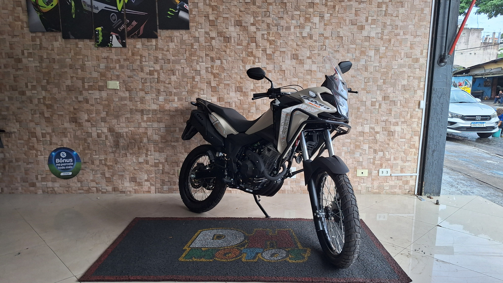 Honda SAHARA 300 Bege