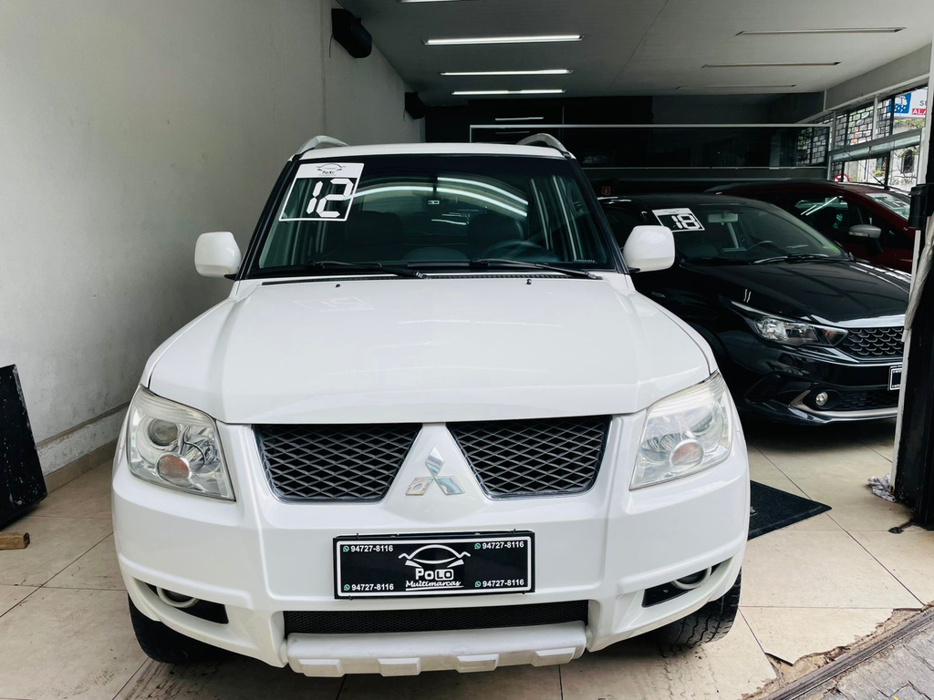 Mitsubishi Pajero TR4 Branco