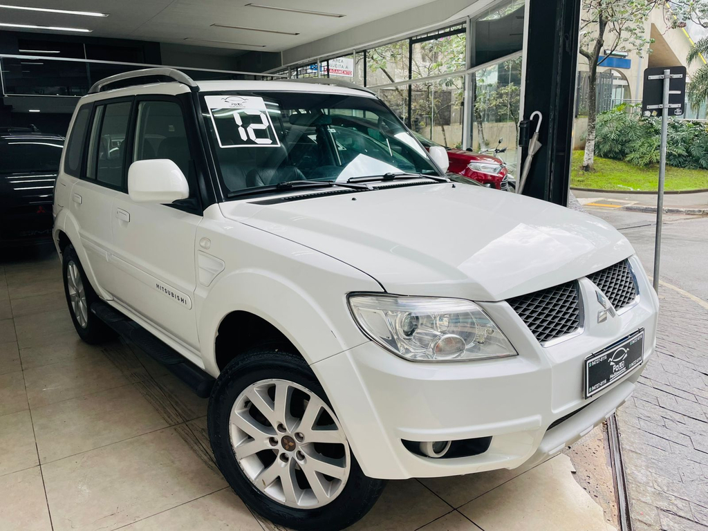Mitsubishi Pajero TR4 Branco