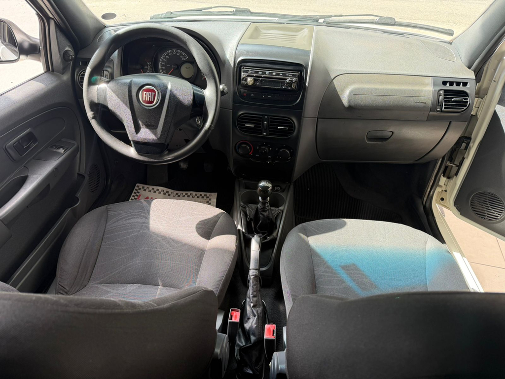 Fiat Strada Branco