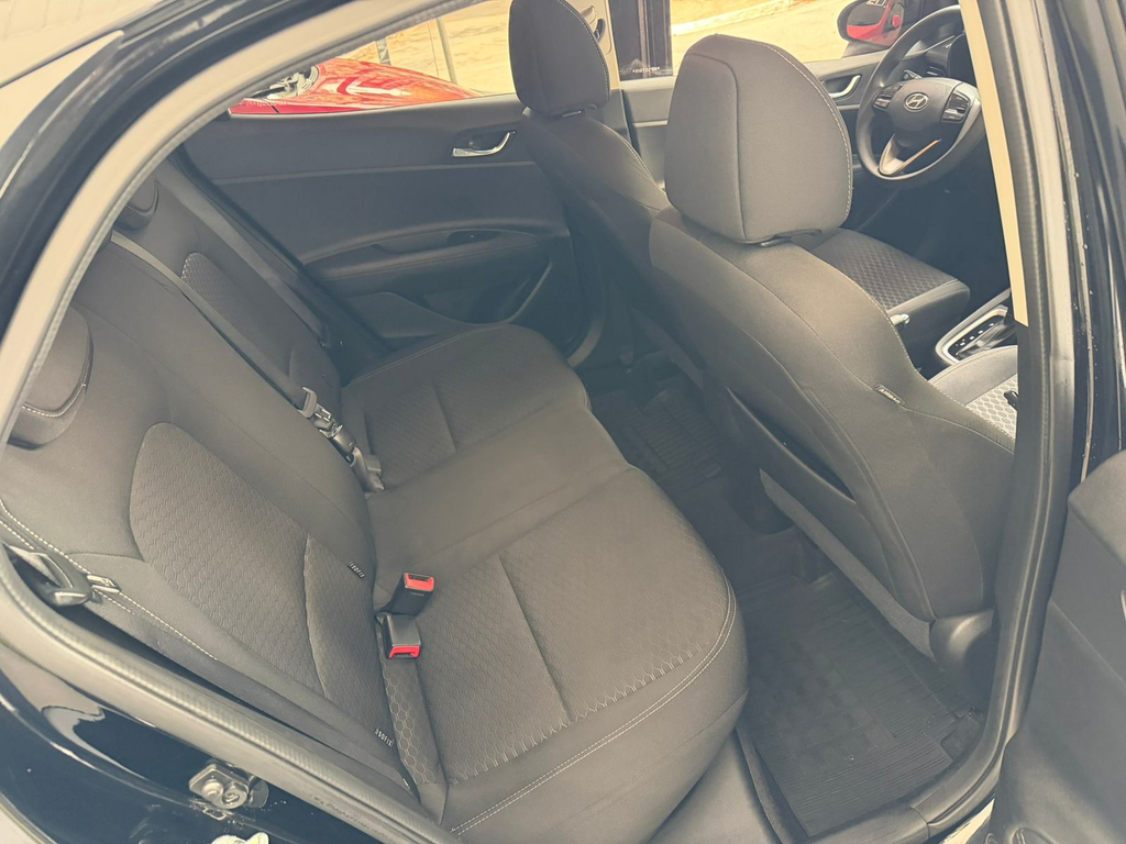 Hyundai HB20 Preto