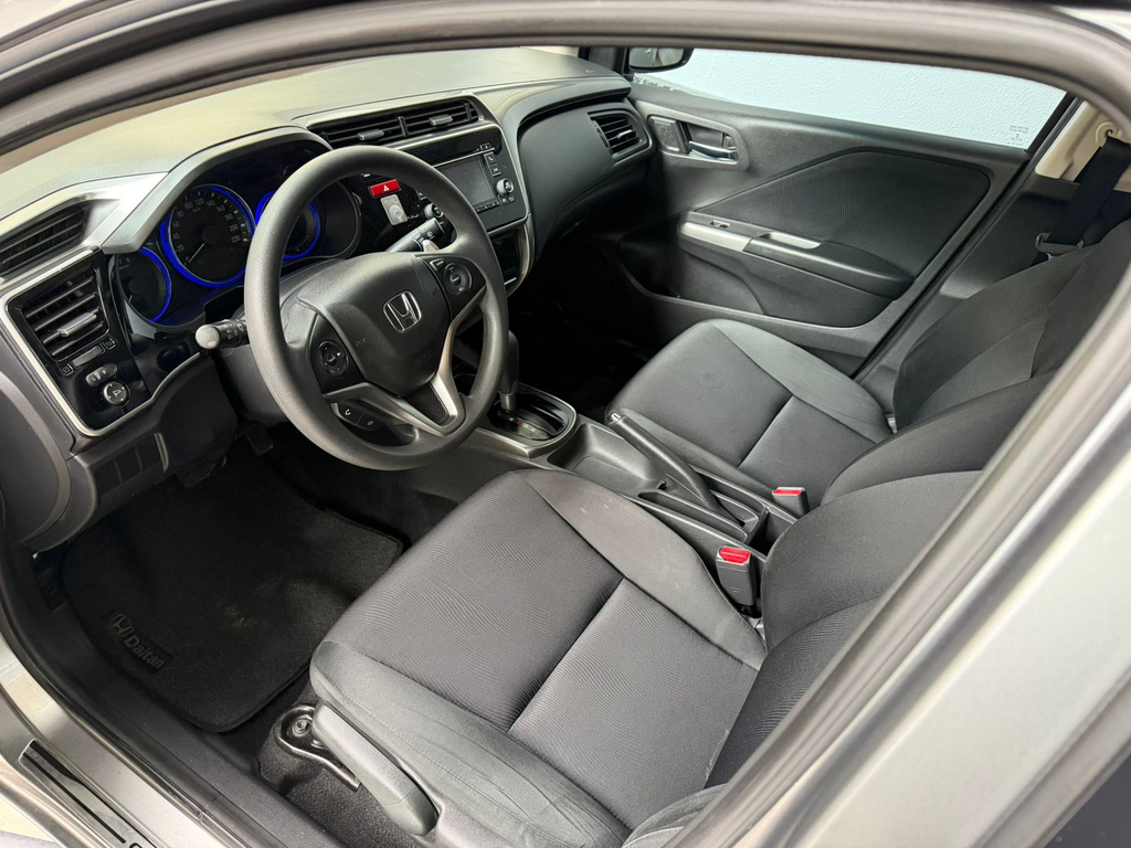 Honda City Cinza