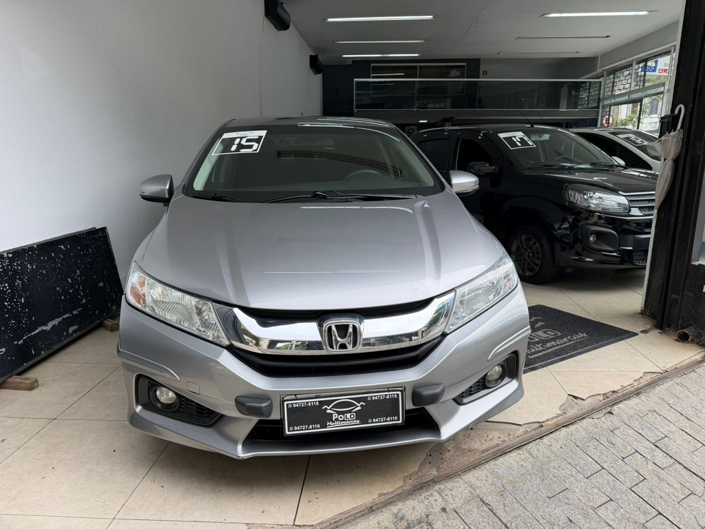 Honda City Cinza