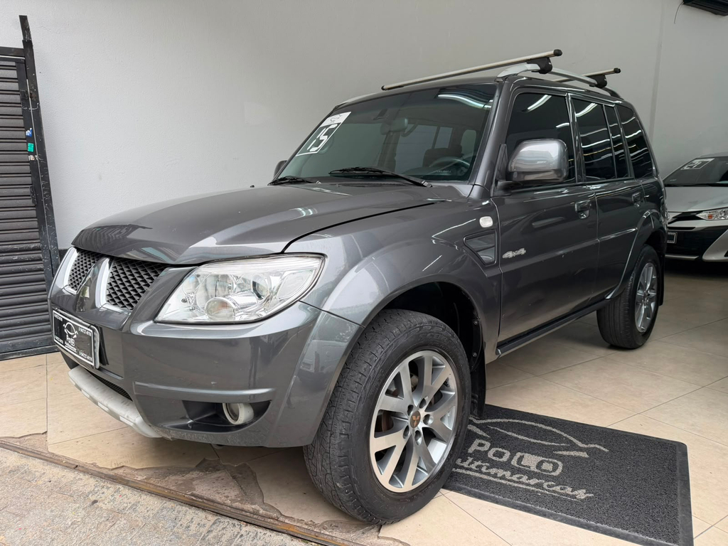 Mitsubishi Pajero TR4 Cinza