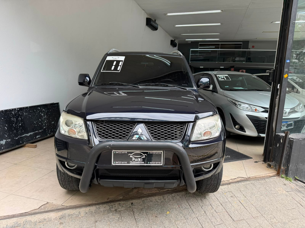 Mitsubishi Pajero TR4 Preto