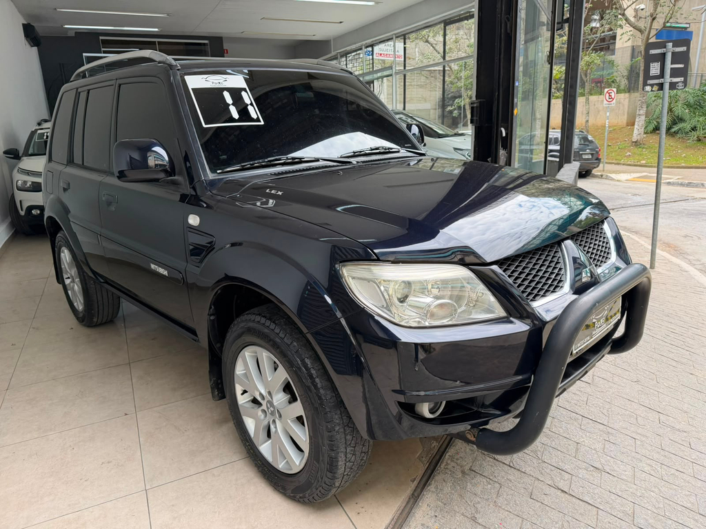 Mitsubishi Pajero TR4 Preto
