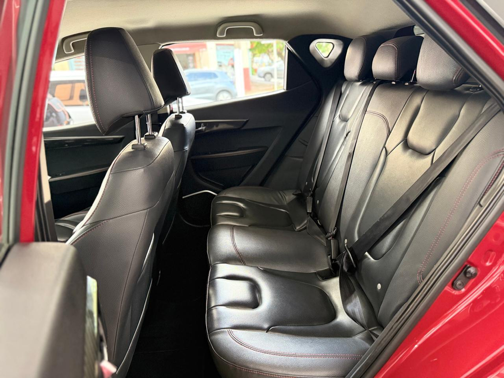 JAC T40 Vermelho