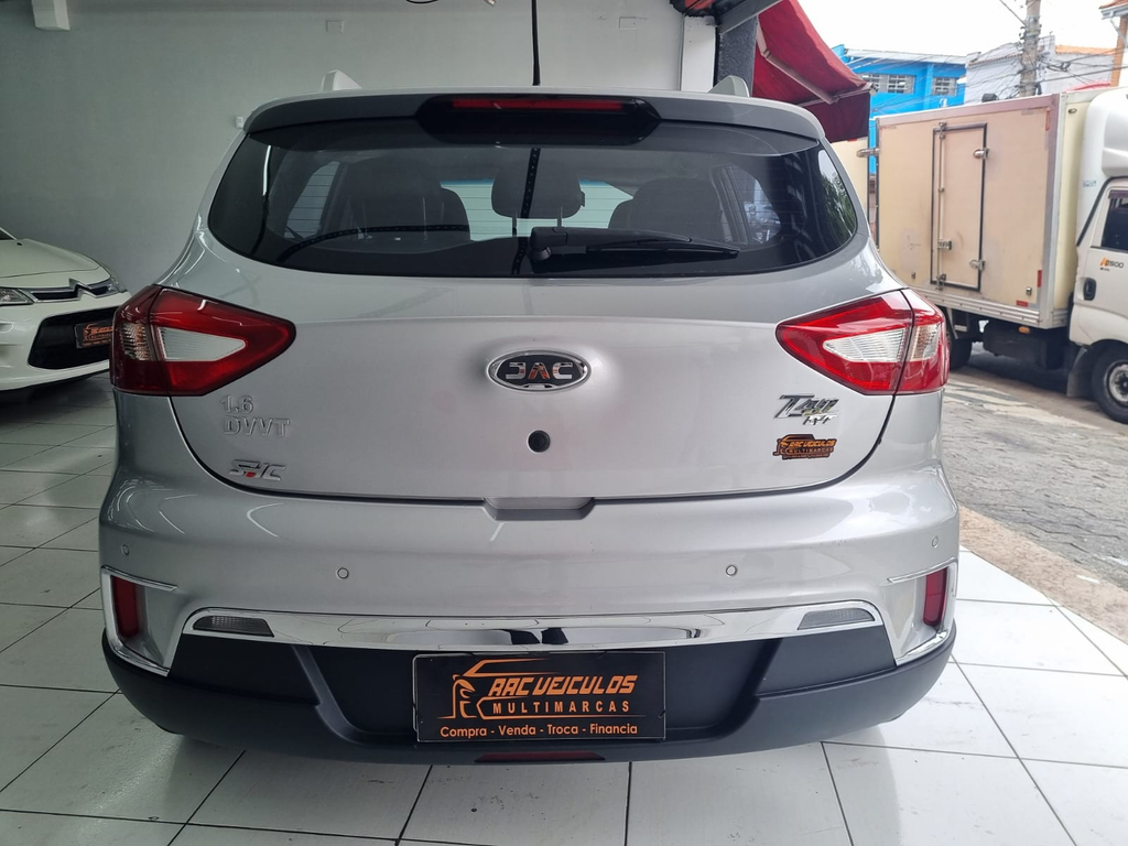 JAC T40 Prata