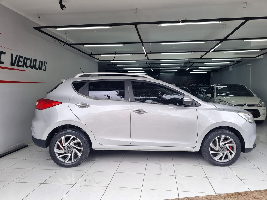 JAC T40 Prata