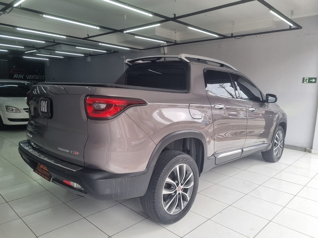 Fiat Toro Cinza