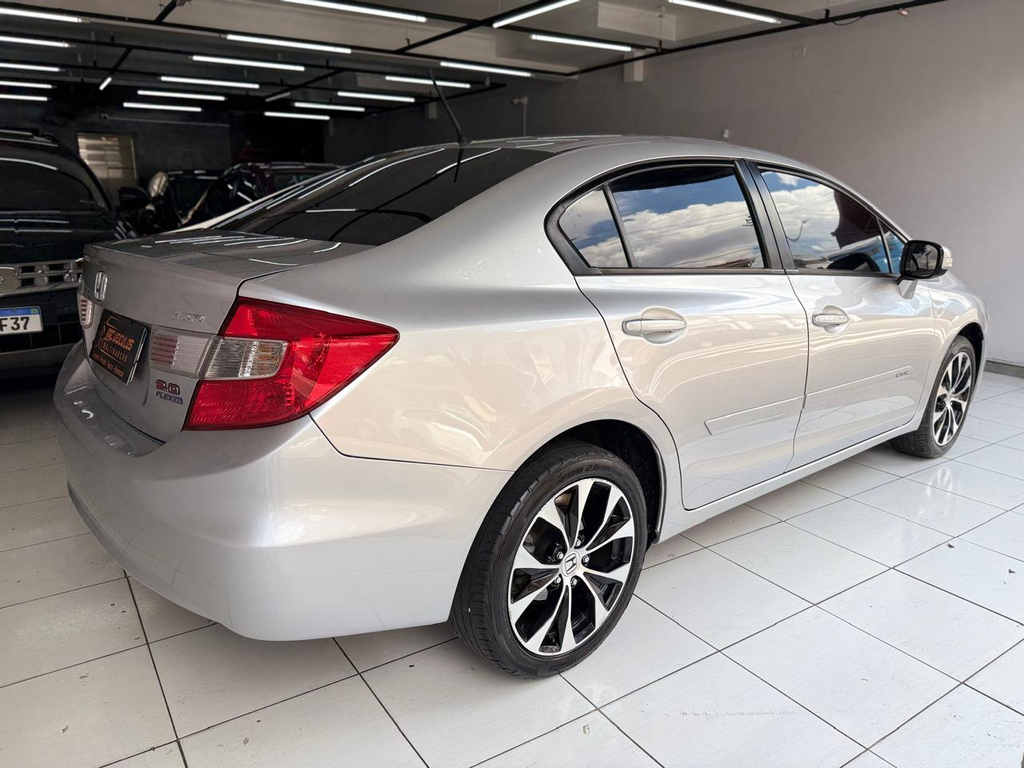 Honda Civic Prata