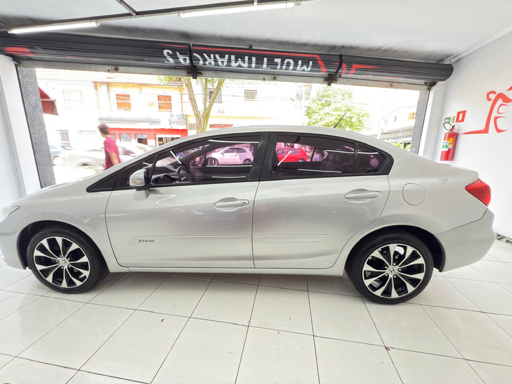 Honda Civic Prata