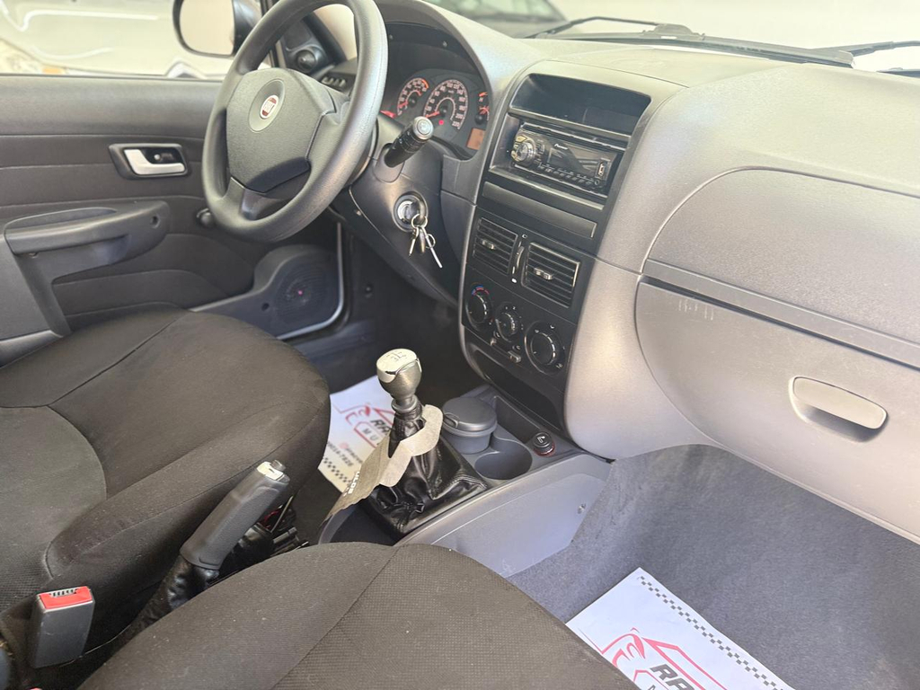Fiat Palio Prata