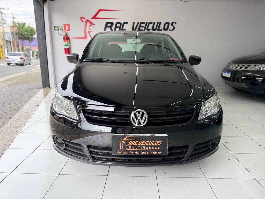 Volkswagen Voyage Preto