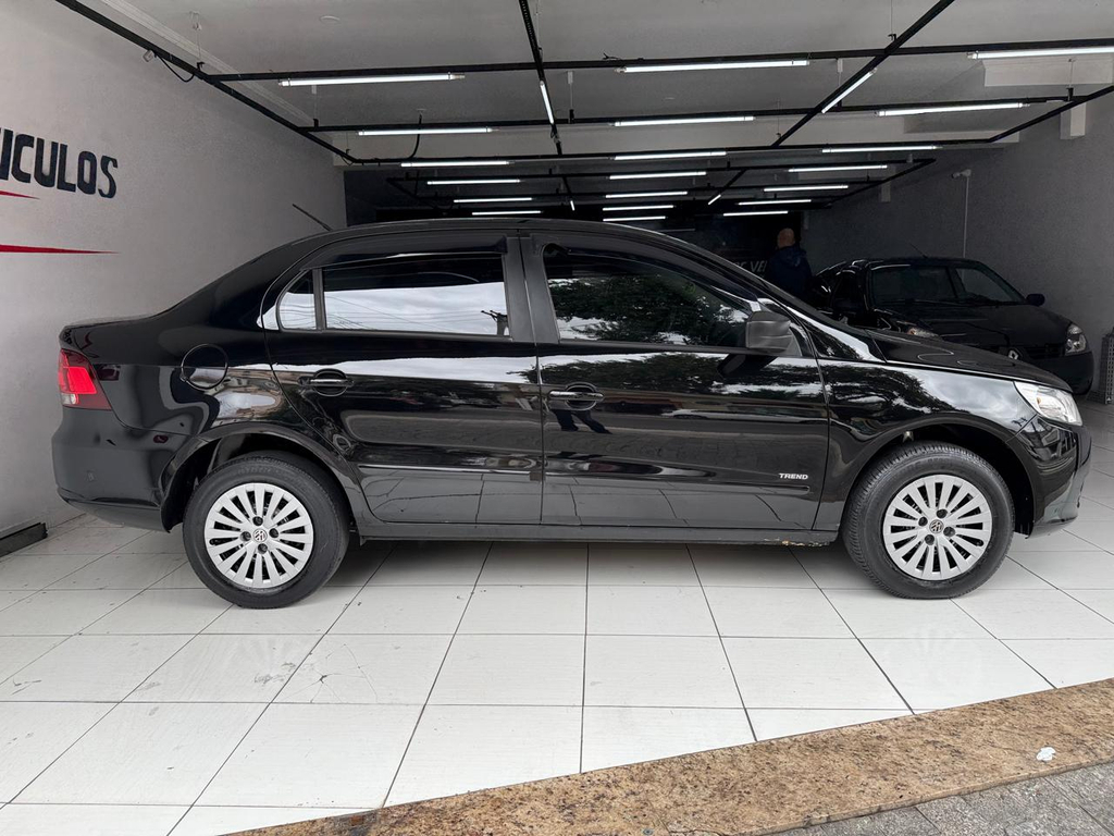 Volkswagen Voyage Preto