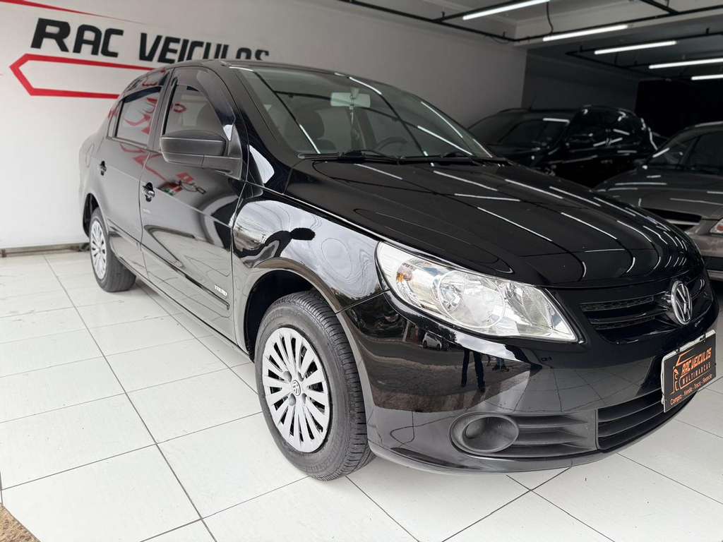 Volkswagen Voyage Preto