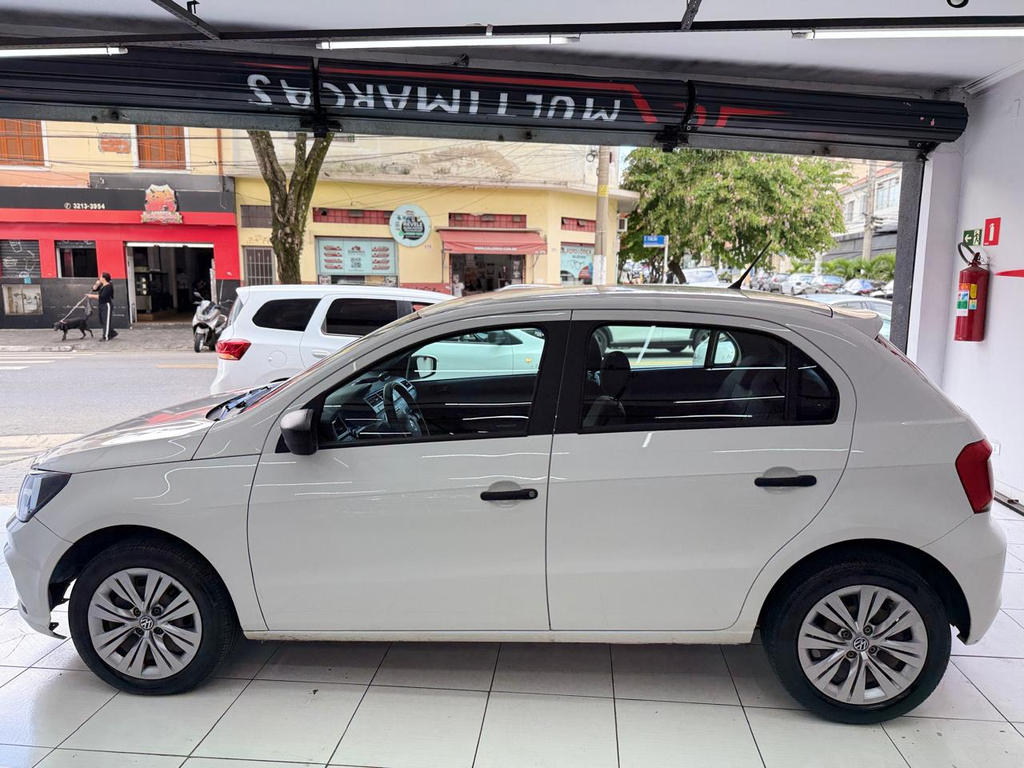 Volkswagen Gol Branco