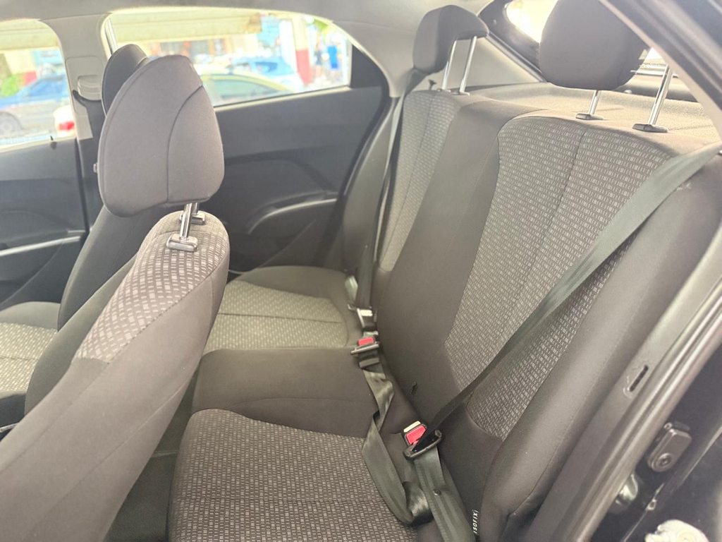Hyundai HB20 Preto