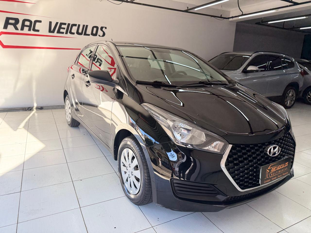 Hyundai HB20 Preto