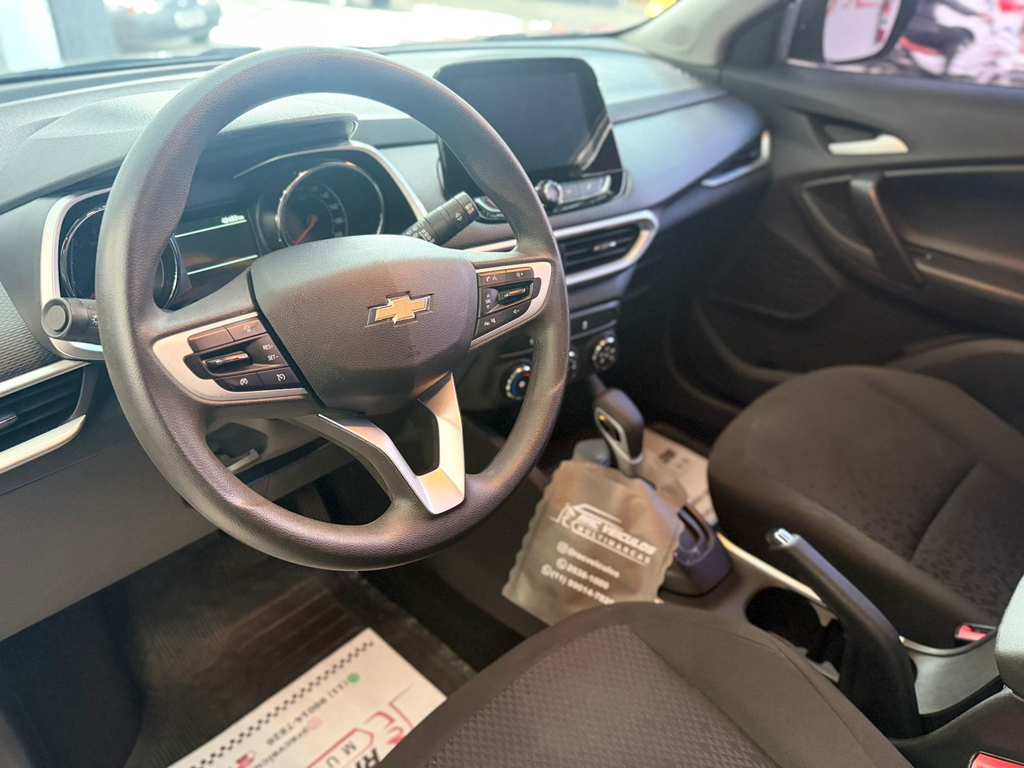 Chevrolet Tracker Cinza