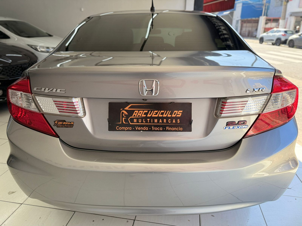 Honda Civic Cinza