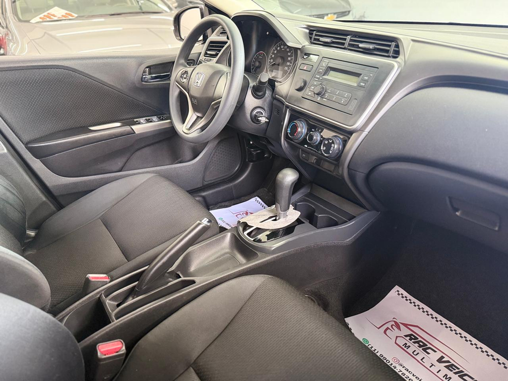 Honda City Cinza