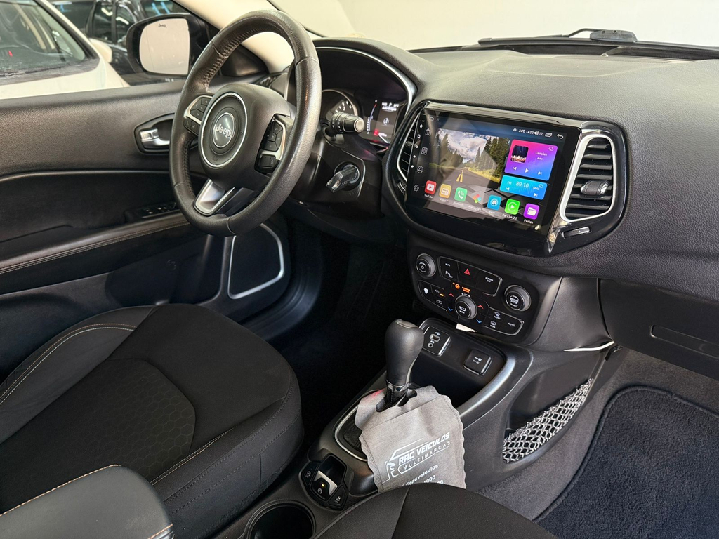Jeep Compass Preto