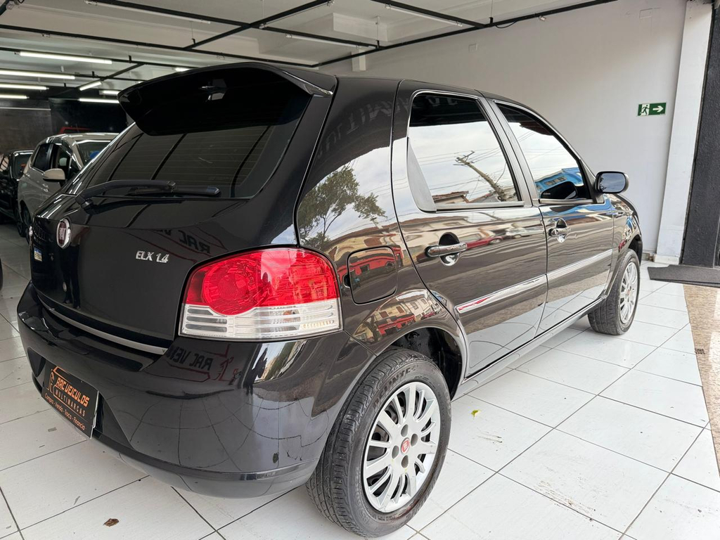 Fiat Palio Preto