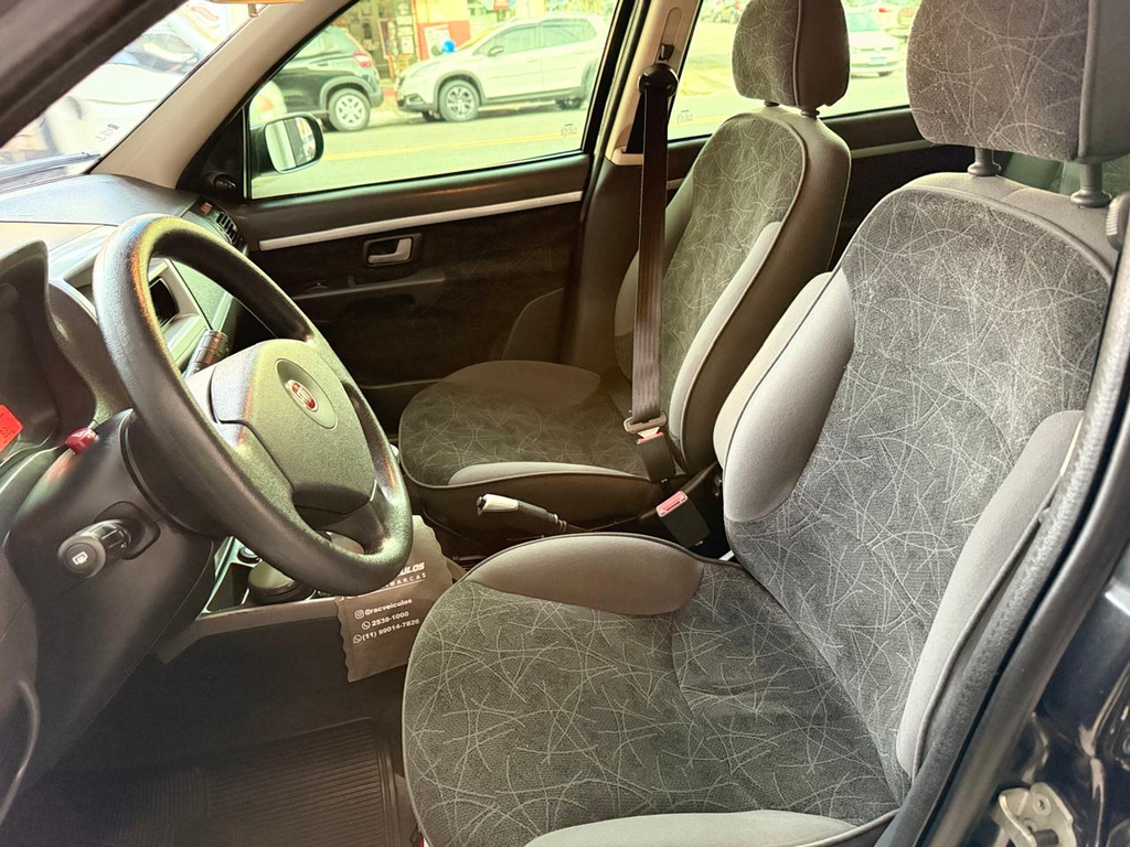 Fiat Palio Preto