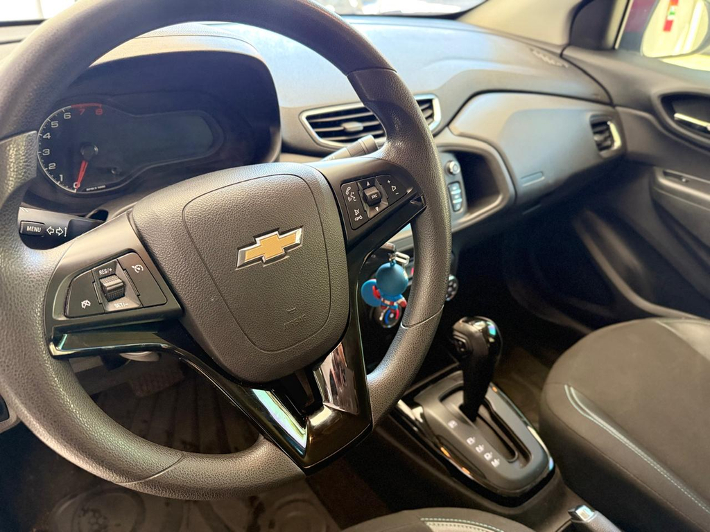 Chevrolet Prisma Vermelho