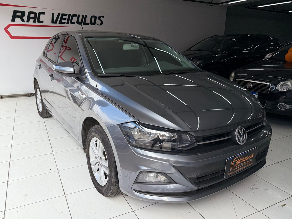 Volkswagen Polo Hatch Cinza