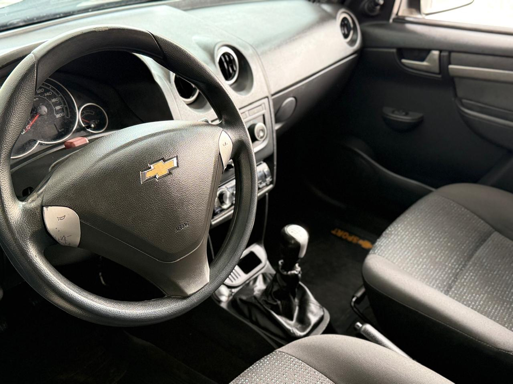Chevrolet Celta Preto