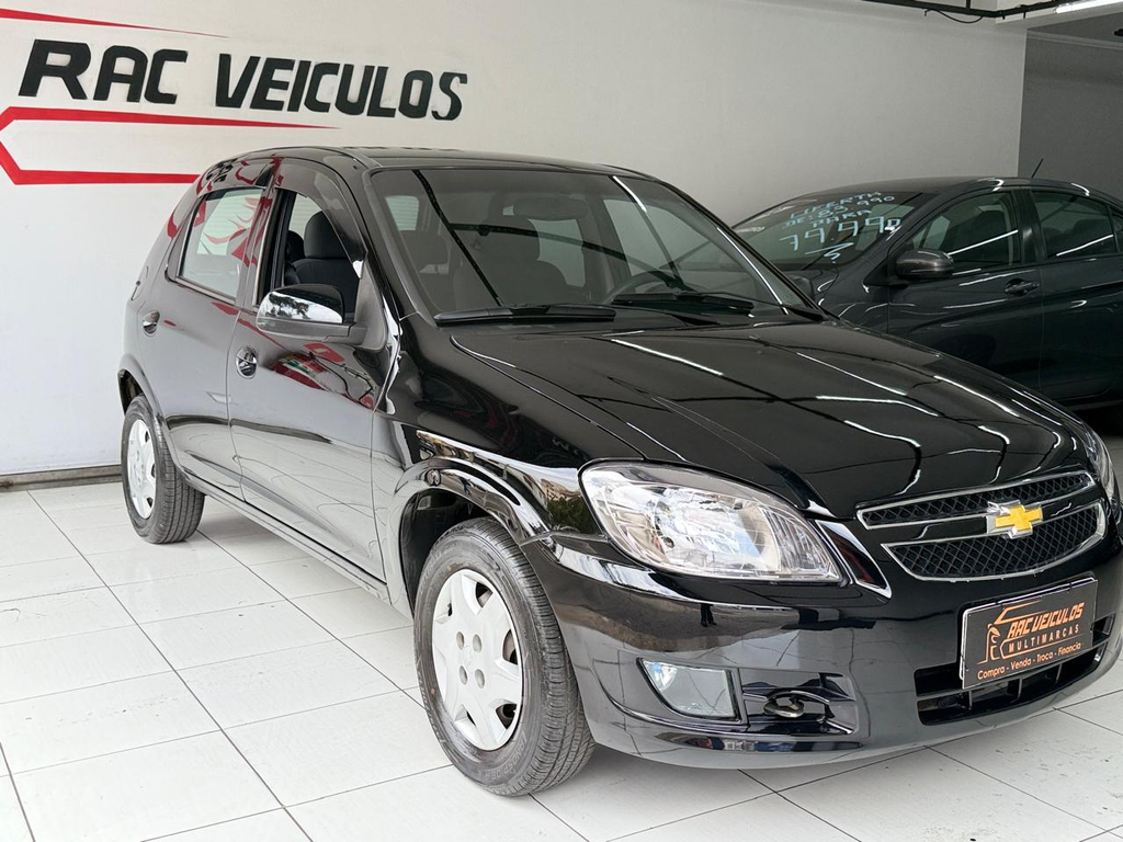 Chevrolet Celta Preto