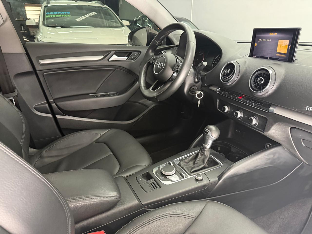 Audi A3 Preto
