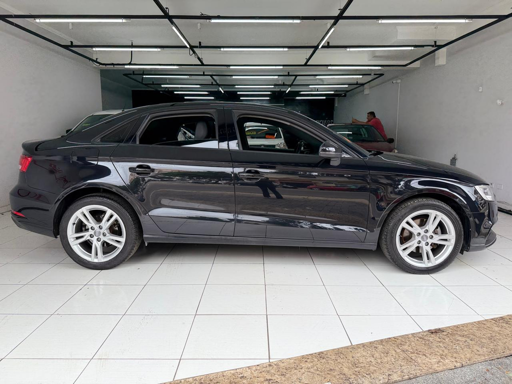 Audi A3 Preto