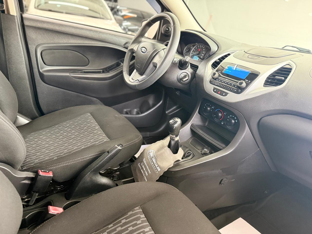 Ford Ka Hatch Cinza
