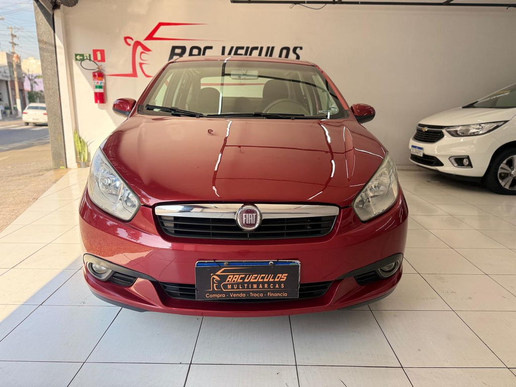 Fiat Grand Siena Vermelho