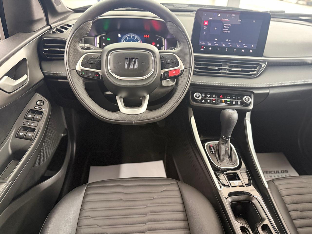 Fiat FASTBACK Preto