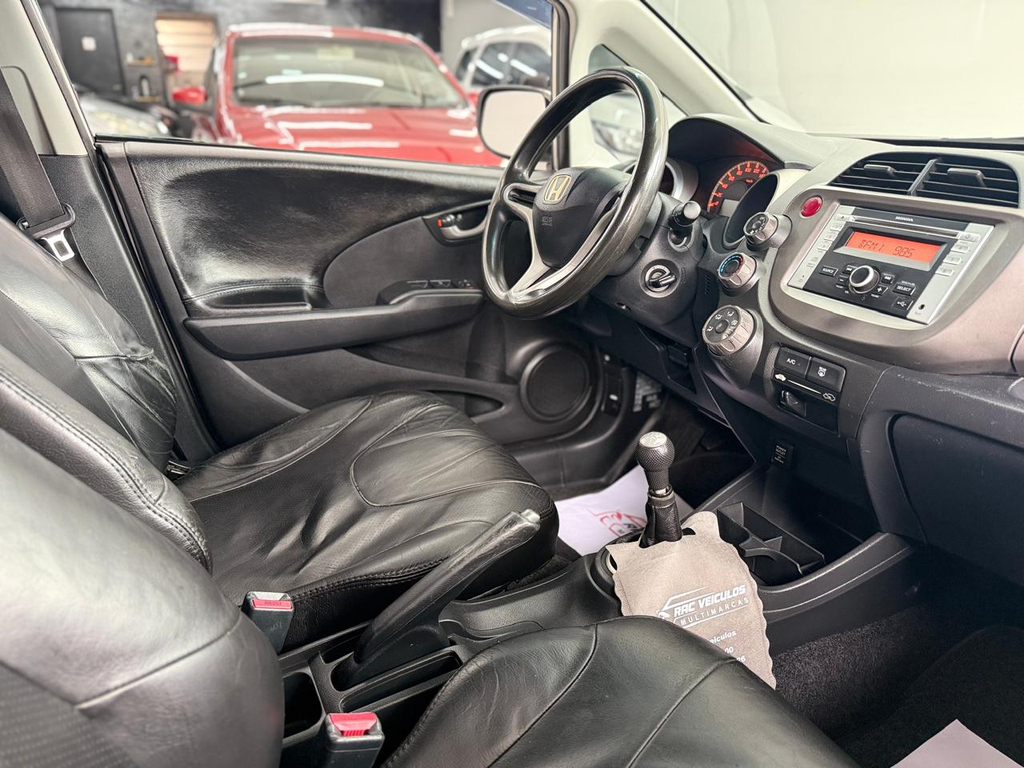 Honda Fit Prata