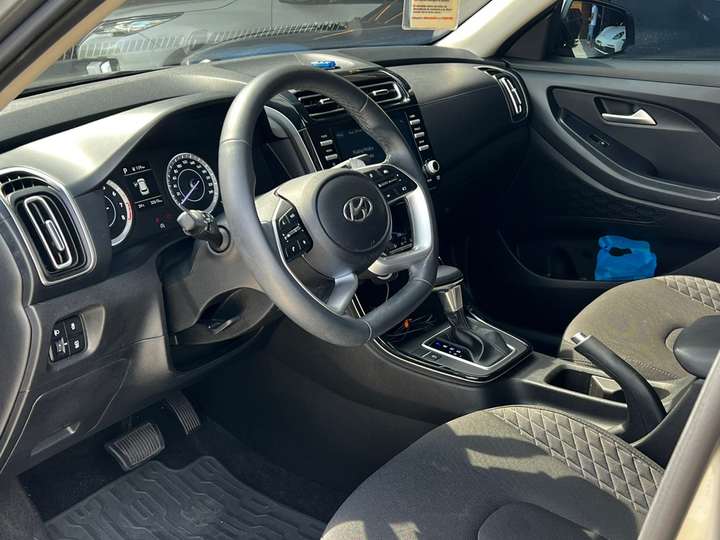 Hyundai Creta Cinza
