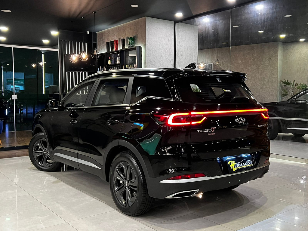 Chery Tiggo 7 Preto