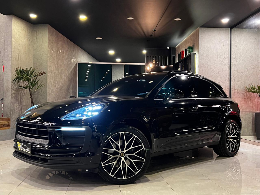 Porsche Macan Preto