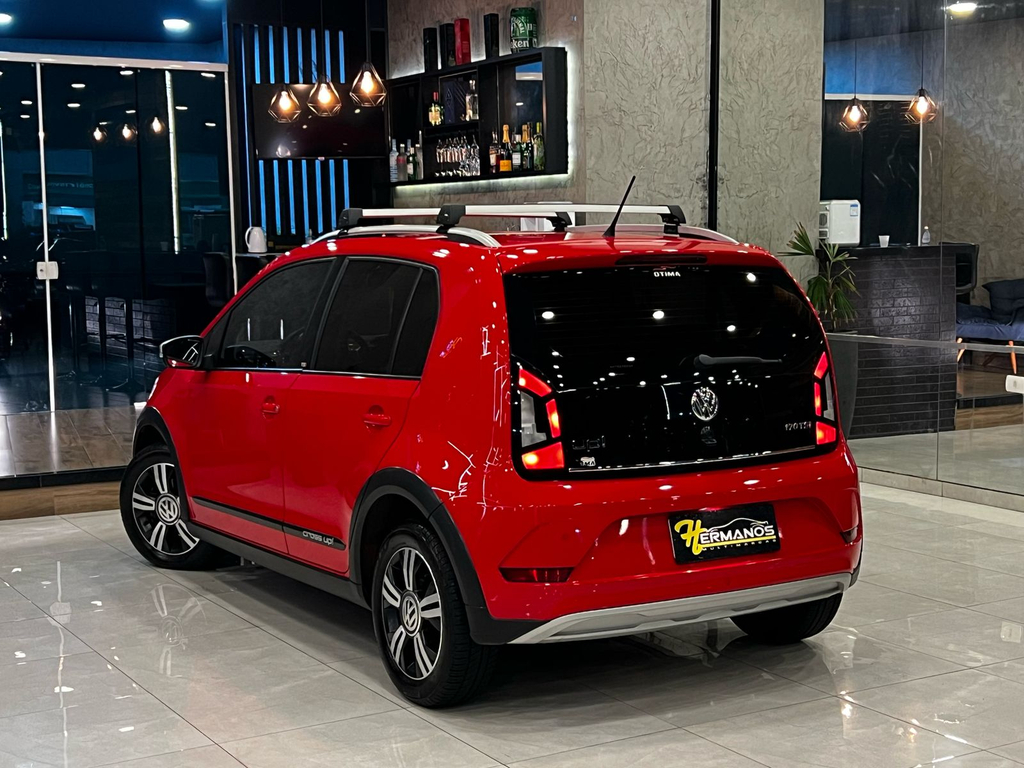 Volkswagen up! cross Vermelho